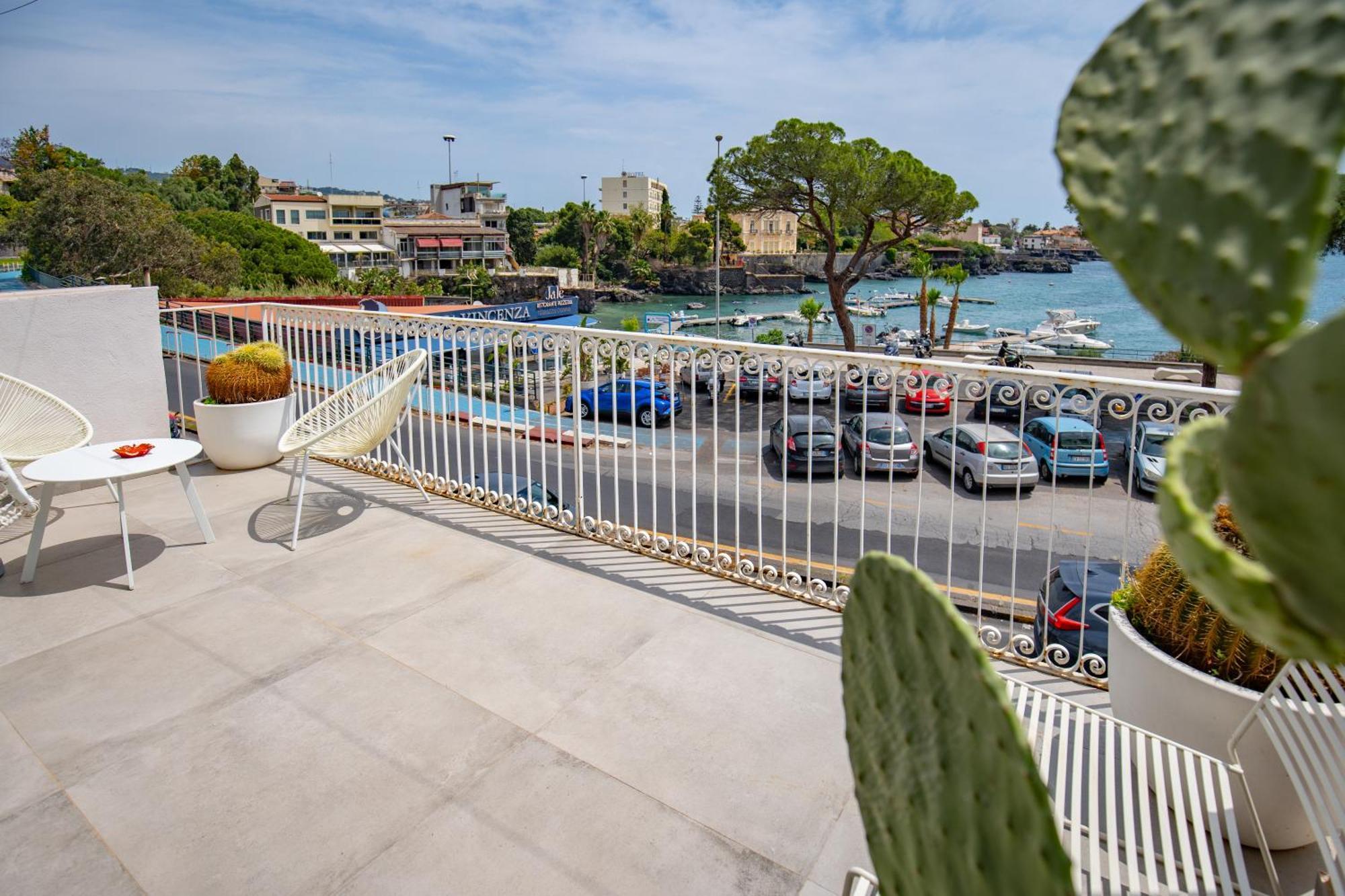 Sunshine Luxury Apartment - Ognina カターニア エクステリア 写真